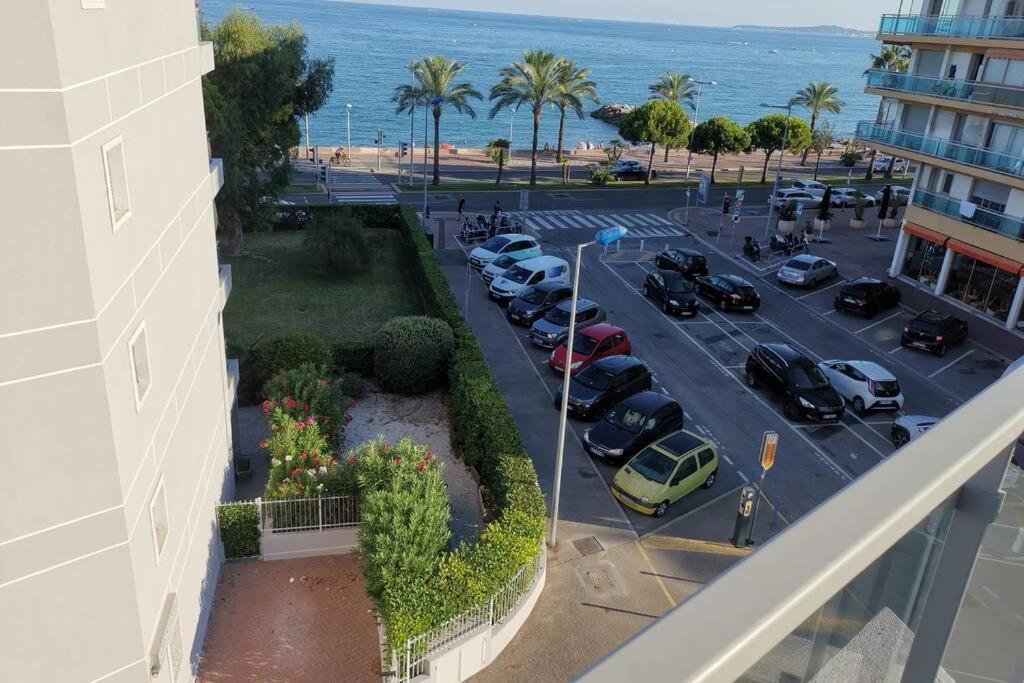Appartement 6 Personnes Face A La Mer Кань-сюр-Мер Екстер'єр фото