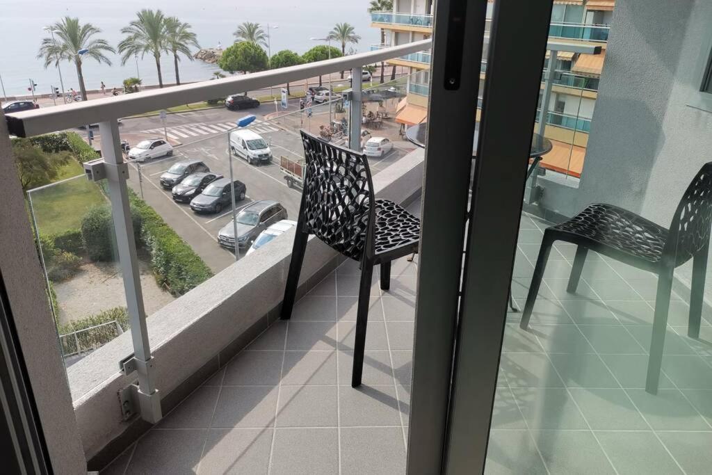 Appartement 6 Personnes Face A La Mer Кань-сюр-Мер Екстер'єр фото